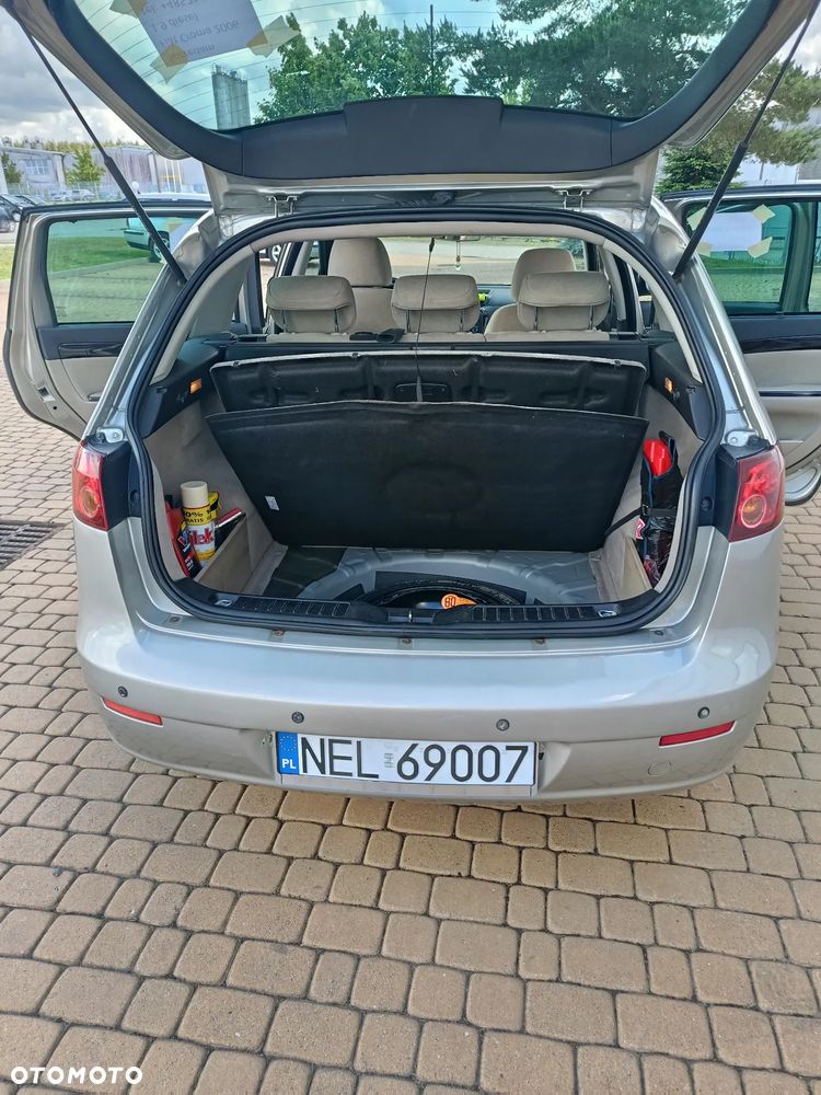 Fiat Croma 1.9 JTD Dynamic - 24