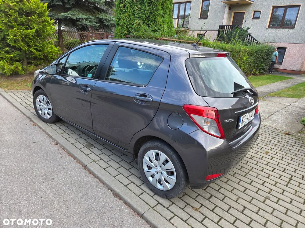 Toyota Yaris 1.0 Premium - 7