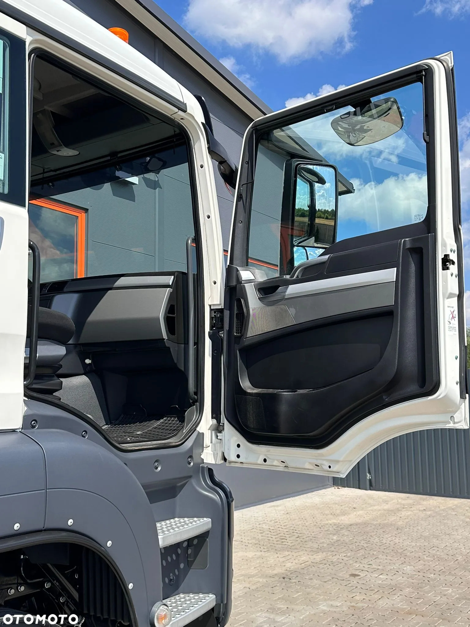 MAN MAN TGS TGX 35.400 // 8x4 // E5 // wywrotka kiper + HDS z czerpakiem / - 29