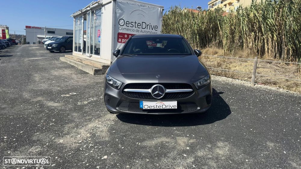 Mercedes-Benz A 250 e Style Plus - 2