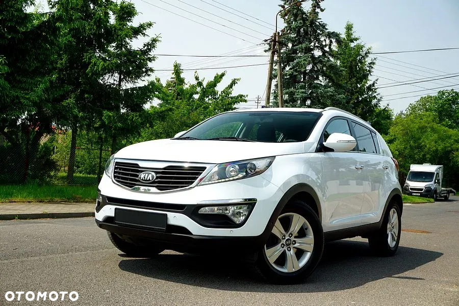 Kia Sportage 1.7 CRDI 2WD Dream-Team Edition - 9