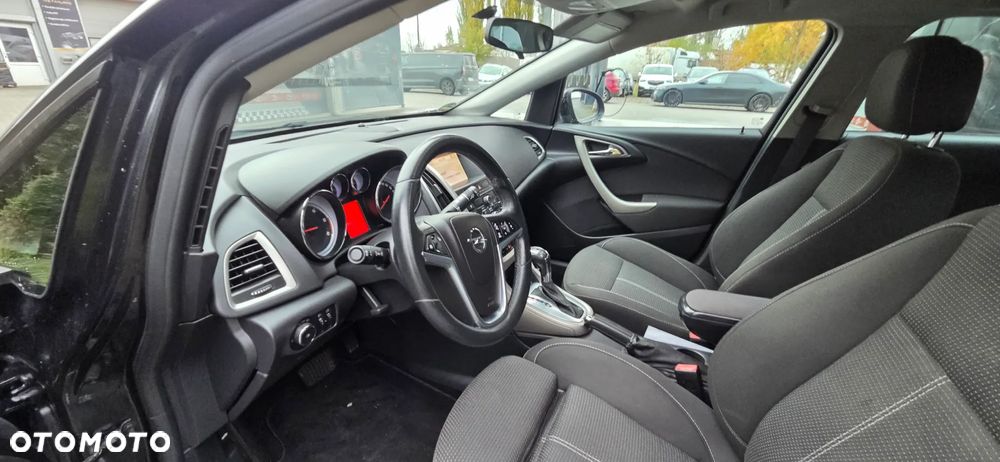 Opel Astra 2.0 CDTI DPF Automatik Design Edition - 28