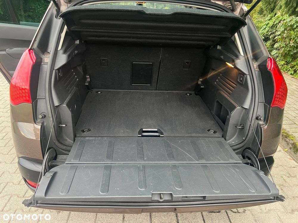 Peugeot 3008 - 8
