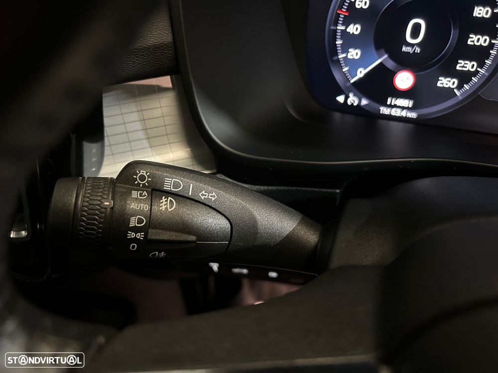 Volvo XC 40 1.5 T5 PHEV Inscription - 33