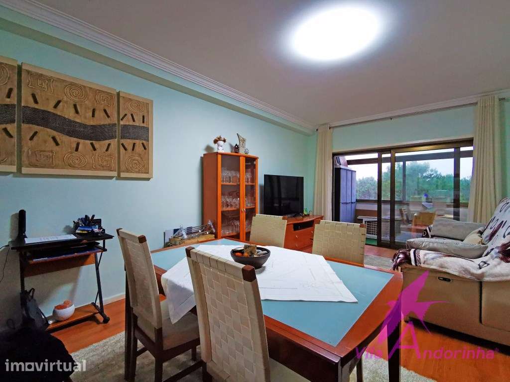 Apartamento T2 na Amorosa a 2 minutos da praia - Grande imagem: 2/17