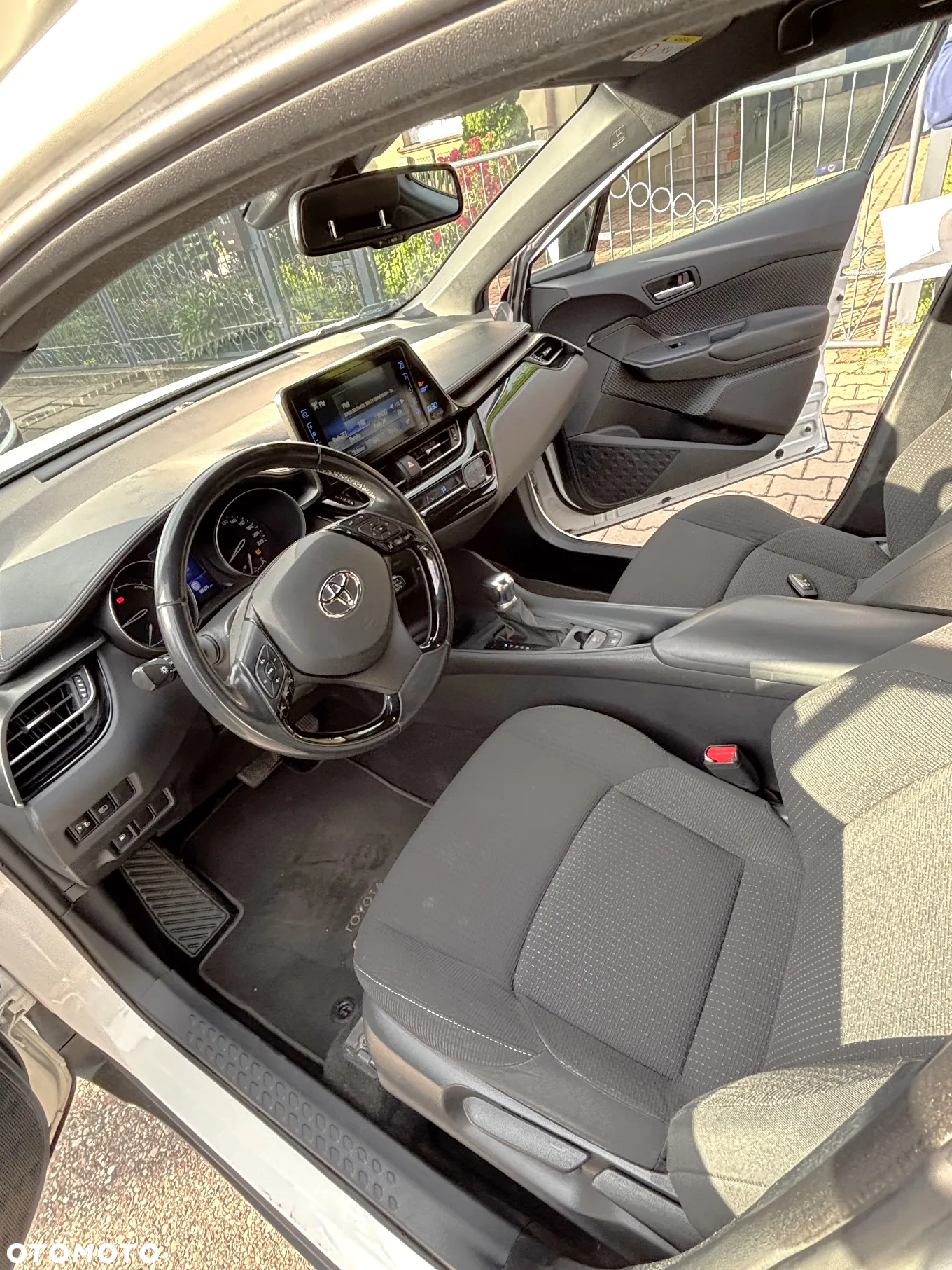 Toyota C-HR 1.8 Hybrid Comfort - 22