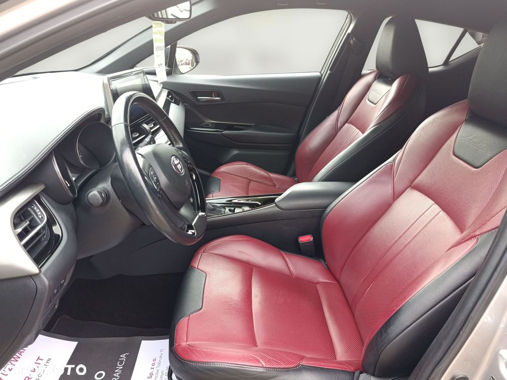 Toyota C-HR 1.8 Hybrid Selection - 2