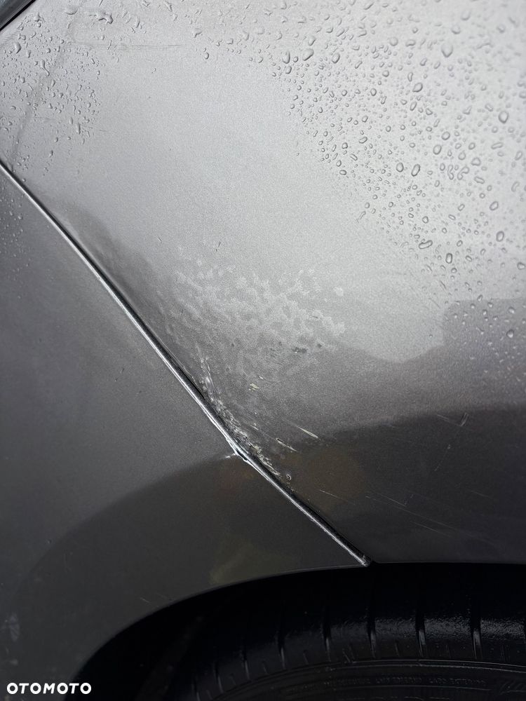 Kia Carens 1.6 GDI Business Line EU6 - 9