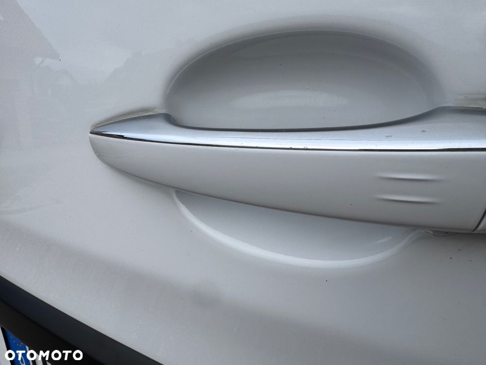 Opel Vivaro - 16
