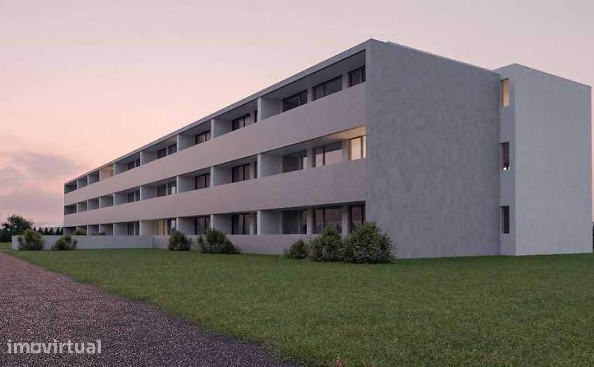 T2 de LUXO com 2 Lugares de Garagem - Grande imagem: 2/18