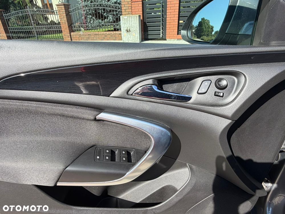 Opel Insignia 2.0 CDTI ecoFLEX Start/Stop Business Innovation - 11