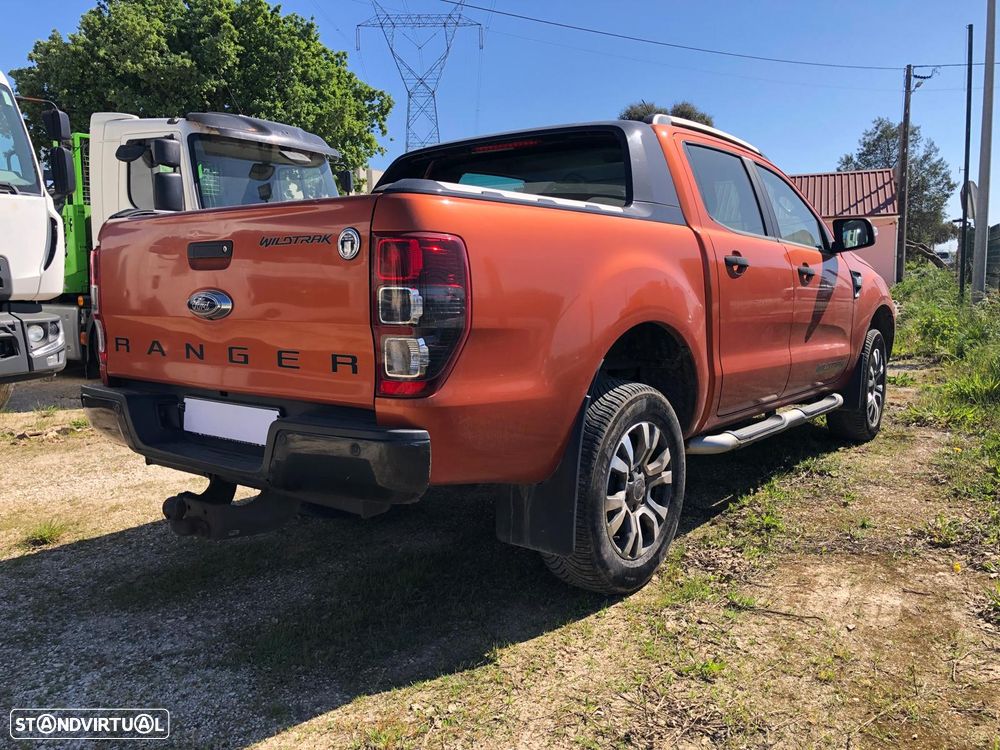 Ford RANGER WILDTRAK 3.2 - 4