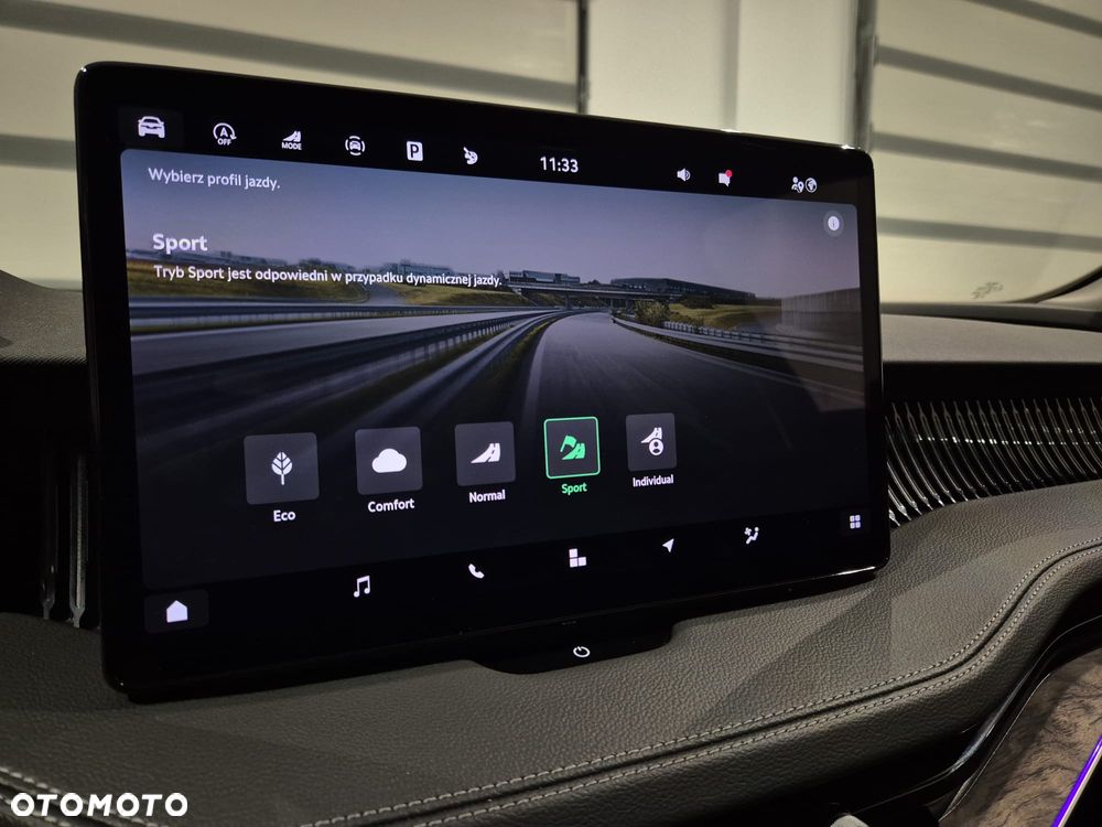 Skoda Superb 2.0 TDI L&K DSG - 16