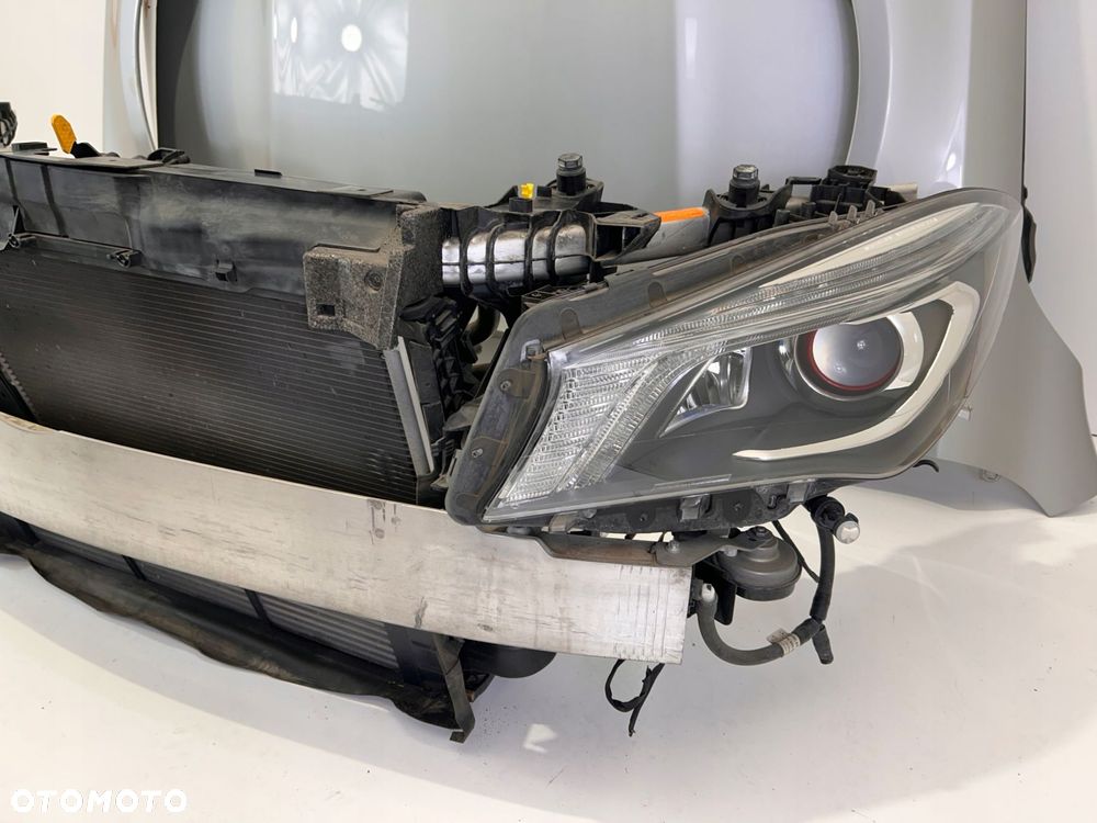 MERCEDES CLA 250 W117 PAS PRZEDNI BELKA CHŁODNICE - 9