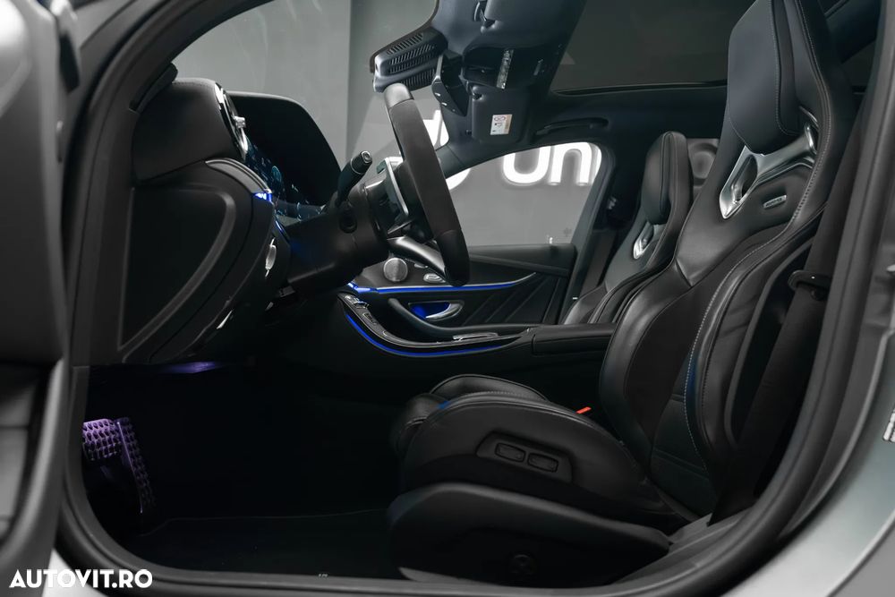 Mercedes-Benz E 53 AMG 4Matic AMG Speedshift TCT-9G - 26