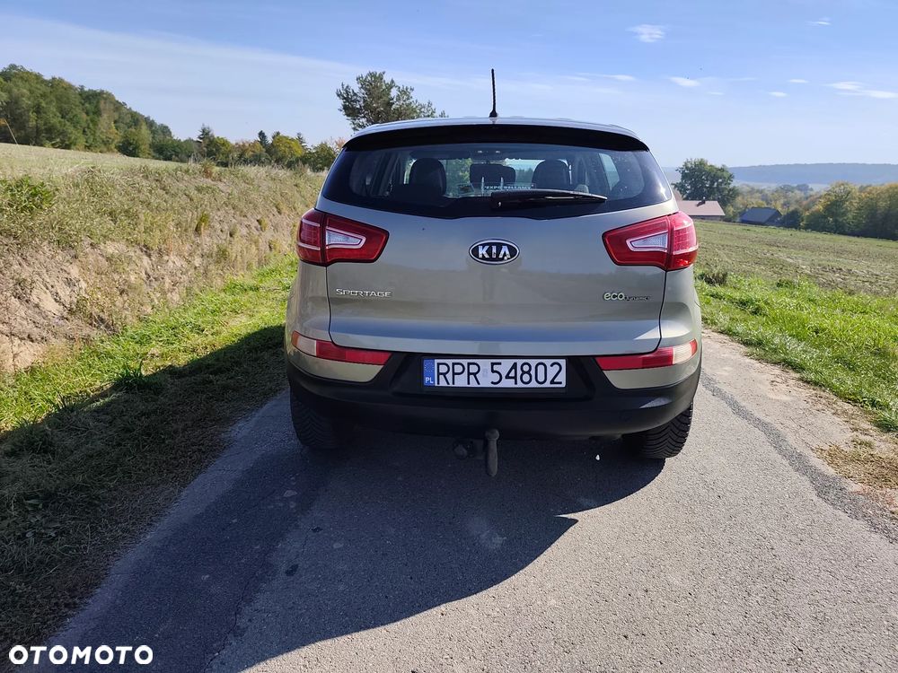 Kia Sportage 1.7 CRDI 2WD Vision - 11