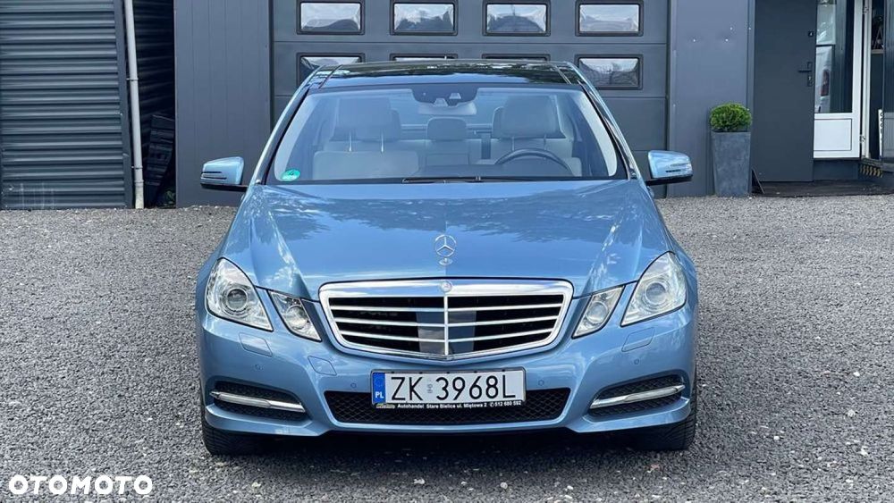 Mercedes-Benz Klasa E 350 CDI 4-Matic BlueEff Elegance - 2