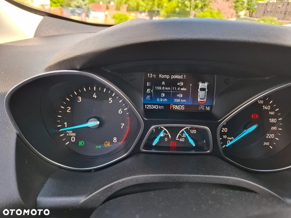 Ford Kuga - 22