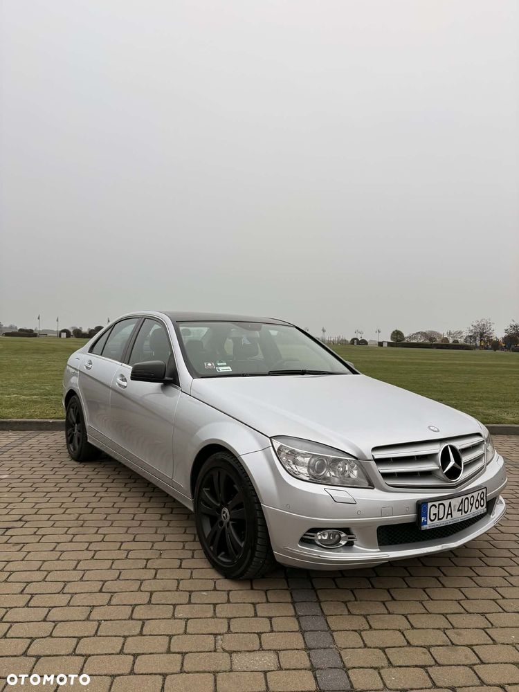 Mercedes-Benz Klasa C 180 K BlueEff Classic - 20