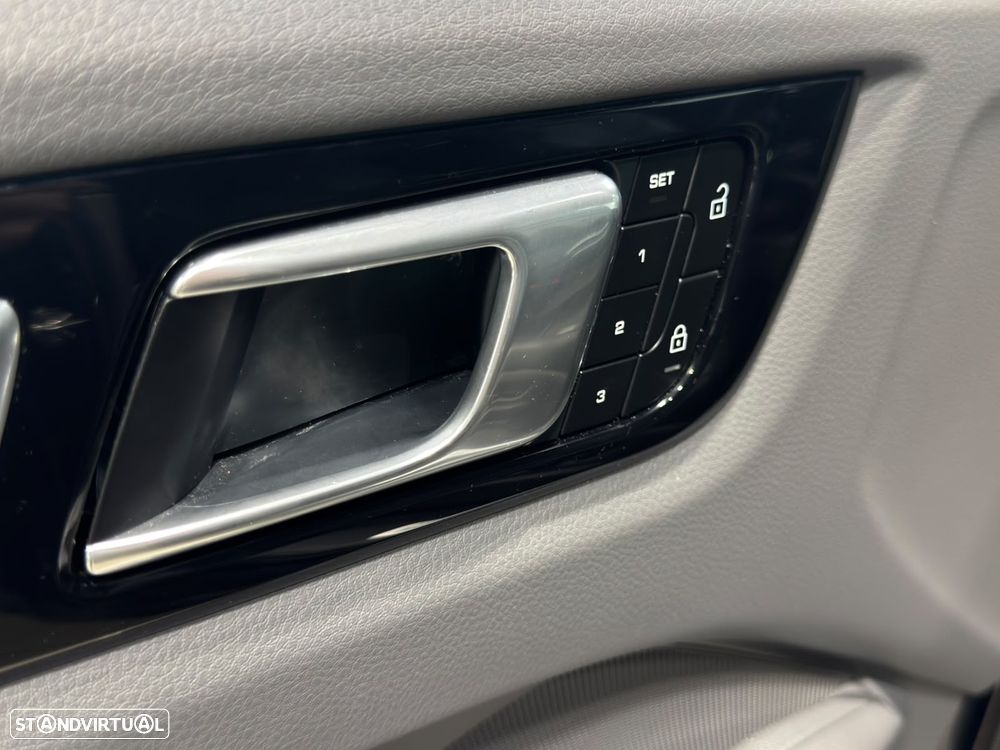 Porsche Cayenne E-Hybrid Platinum Edition - 20