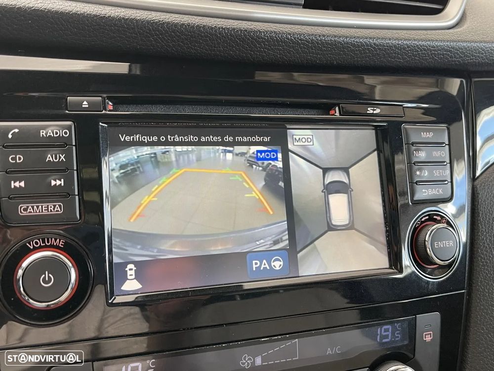 Nissan Qashqai 1.5 dCi Tekna Premium 17 Pele S Alcantara - 3