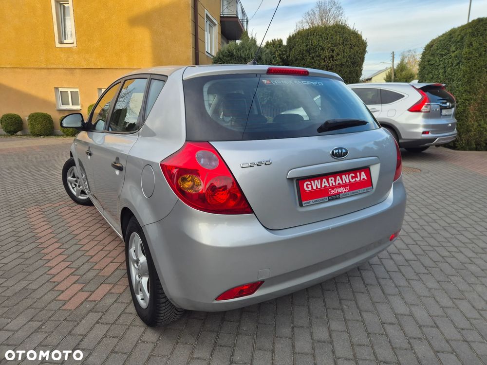 Kia Ceed - 5