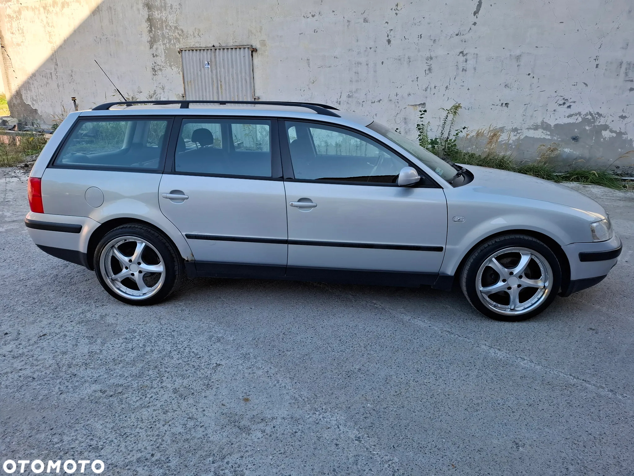 Volkswagen Passat 1.8T - 6