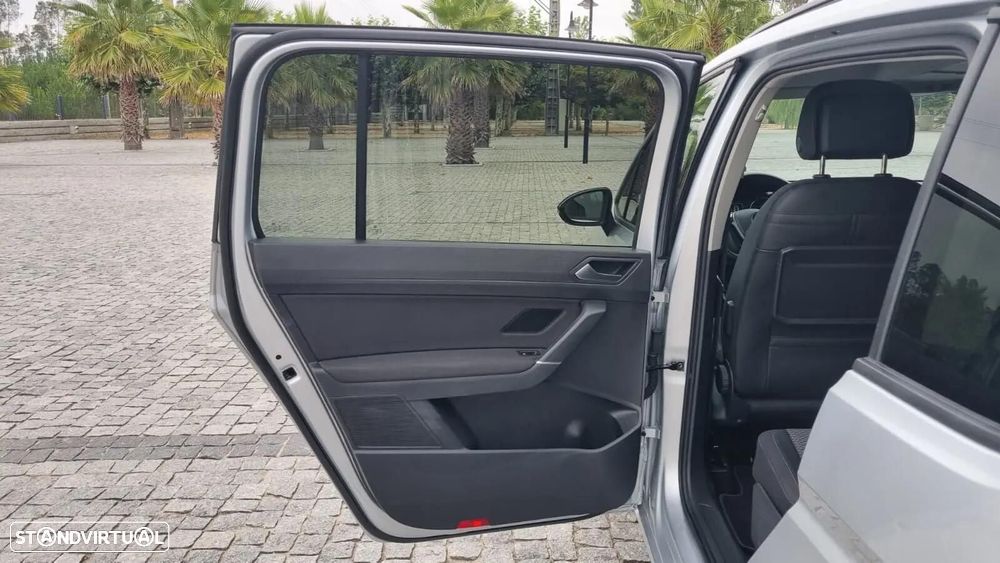 VW Touran 1.5 TSI Confortline - 16