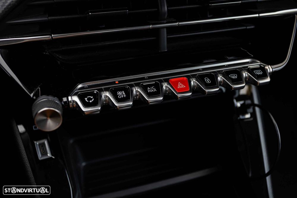 Peugeot e-2008 50 kWh Active Pack - 56