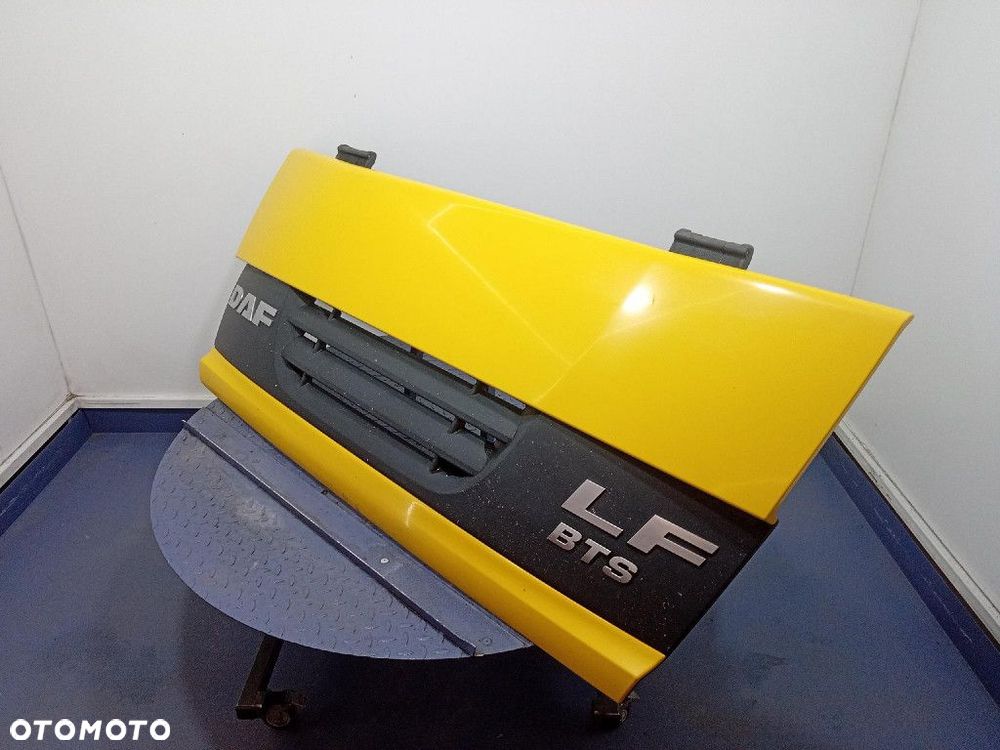 DAF LF45 01-13 MASKA PRZEDNIA ATRAPA GRILL 7420781864 - 2