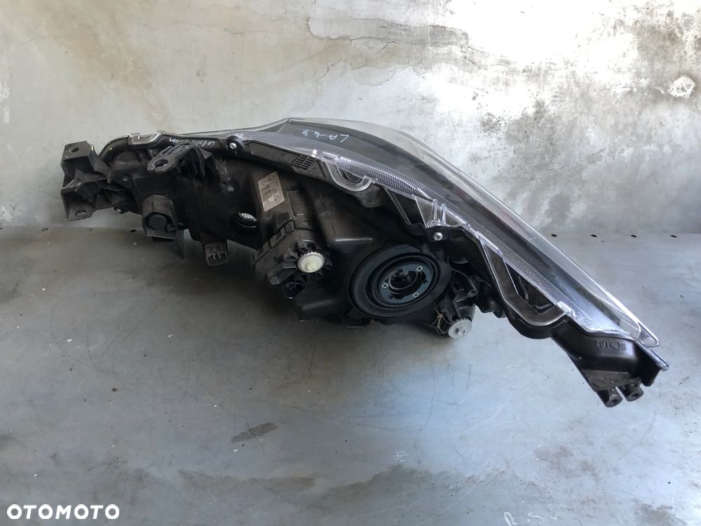LA-43 . Lampa Prawy Przód Soczewka Toyota Corolla E21 Sedan (2018–2023) - Gwarancja Wysyłka - 9