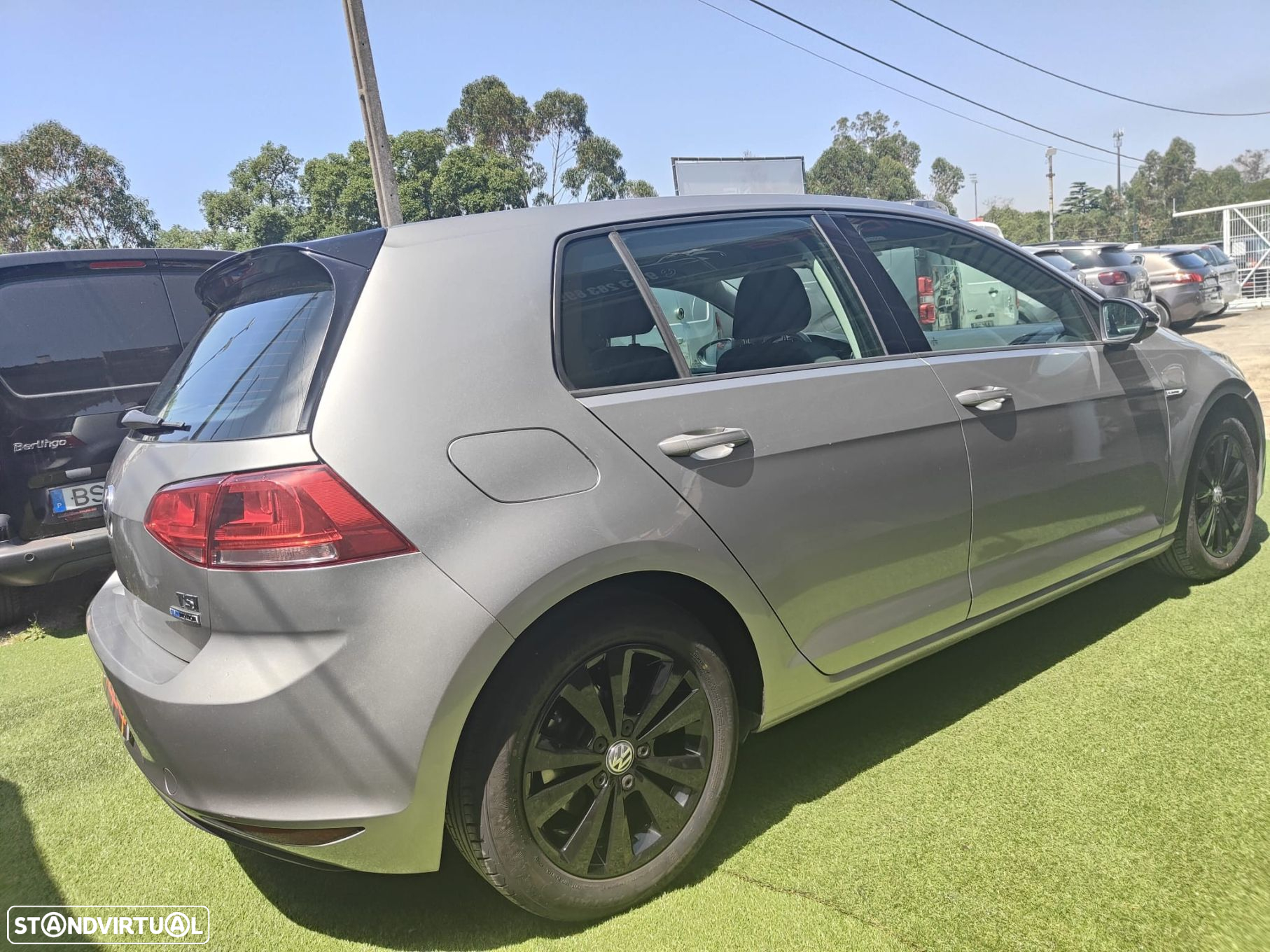 VW Golf 1.0 TSI Trendline - 3