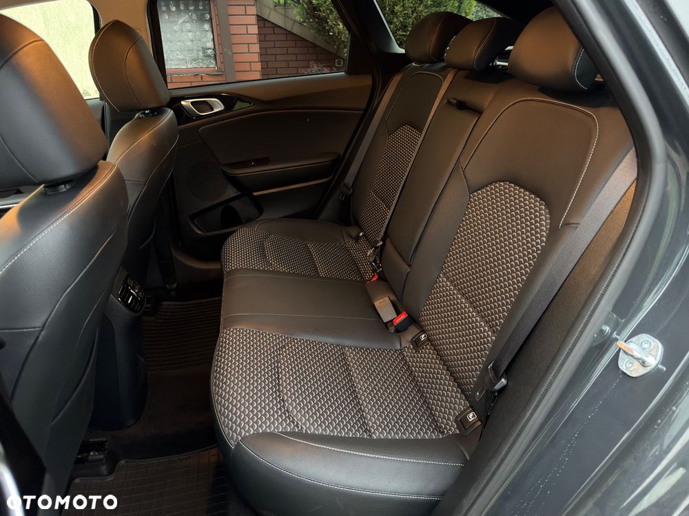 Kia Ceed 1.5 T-GDI Tribute DCT - 31