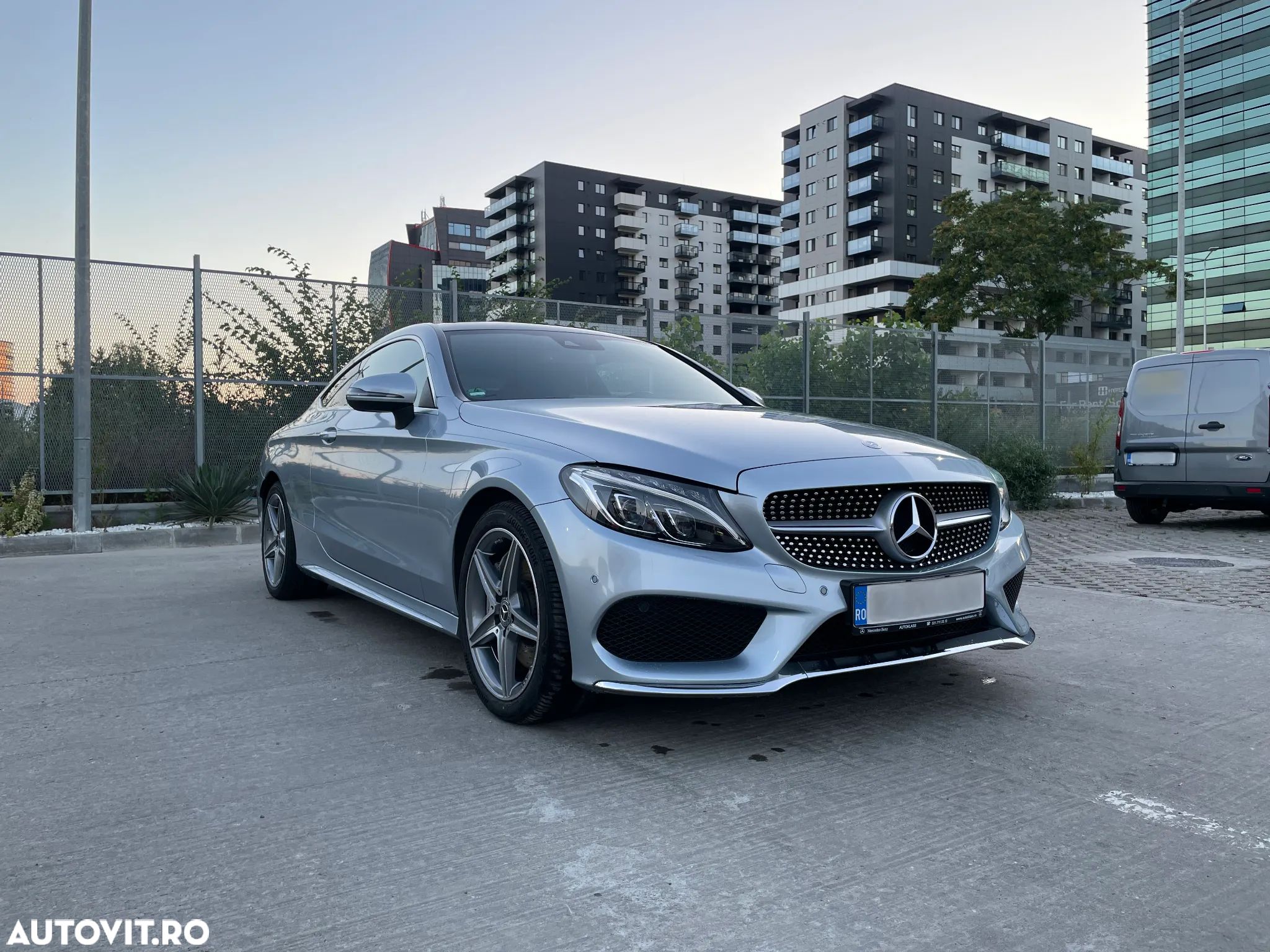 Mercedes-Benz C 250 Coupe 9G-TRONIC AMG Line - 1