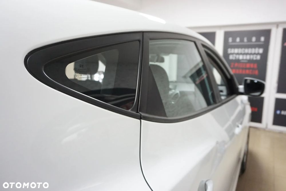 Hyundai ix35 1.7 CRDi 2WD blue Comfort - 13