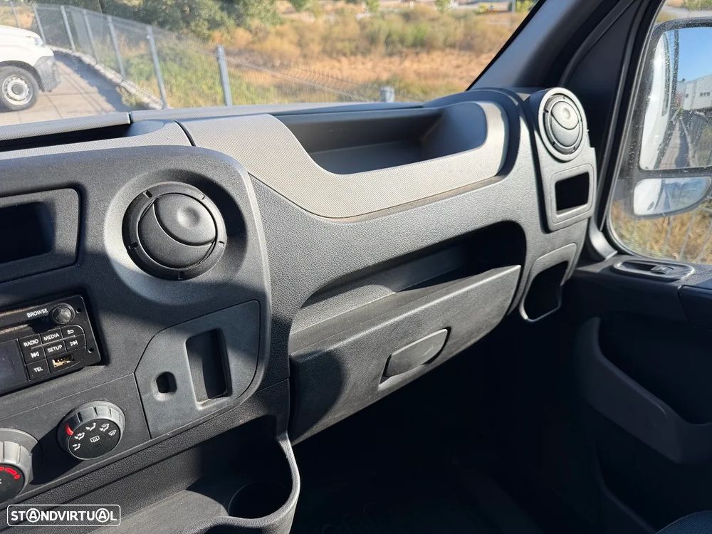 Renault Master 2.3 DCi Cabine Dupla 7L - 11