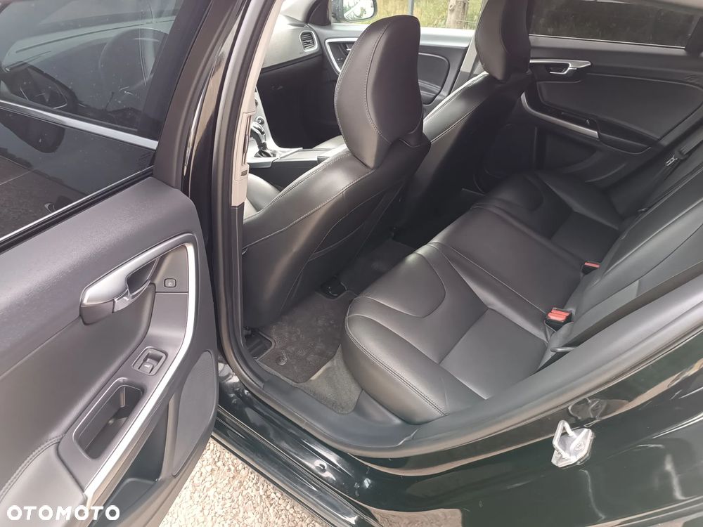 Volvo V60 D2 Drive-E Summum - 29