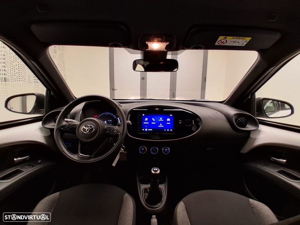 Toyota Aygo X - 11