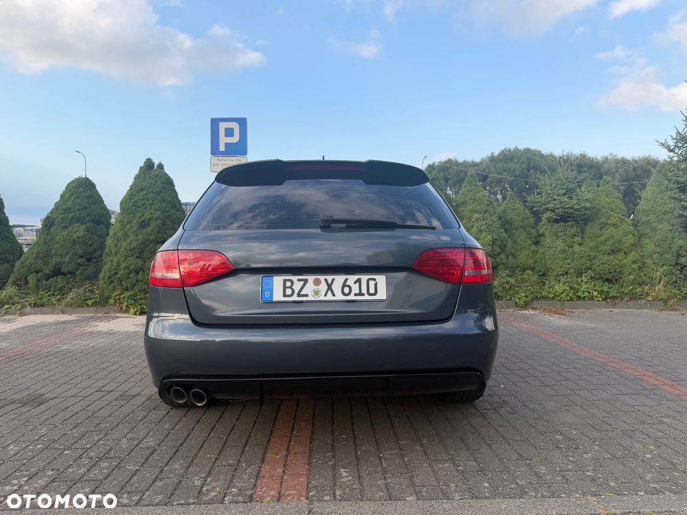 Audi A4 Avant - 23