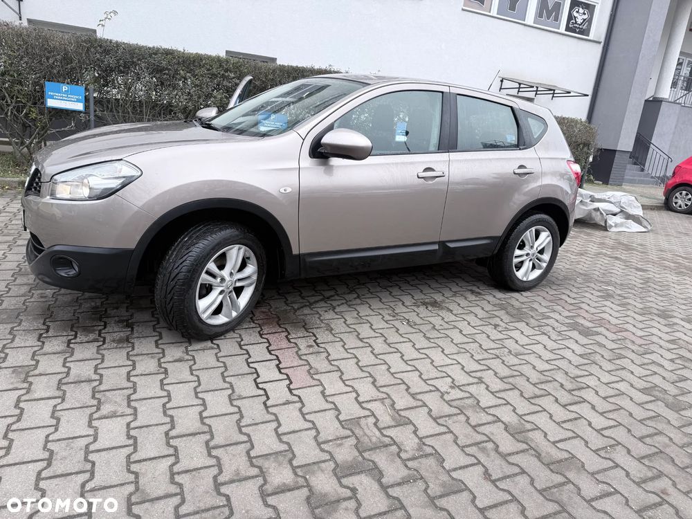 Nissan Qashqai - 4