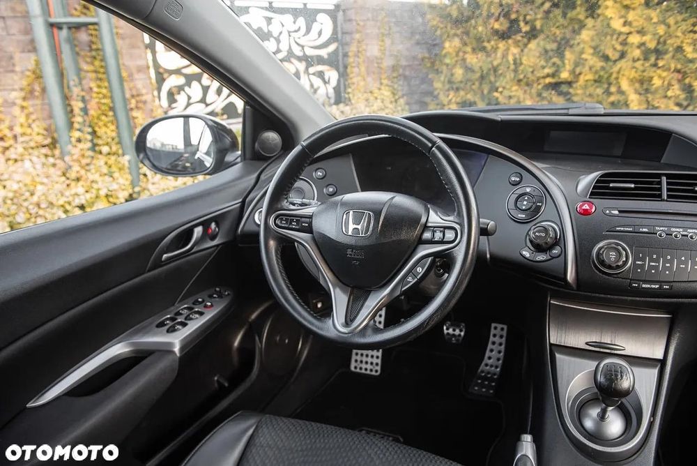 Honda Civic 1.8i-VTEC Executive - 11