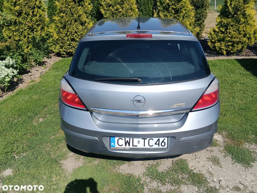 Opel Astra 1.6 Cosmo - 7