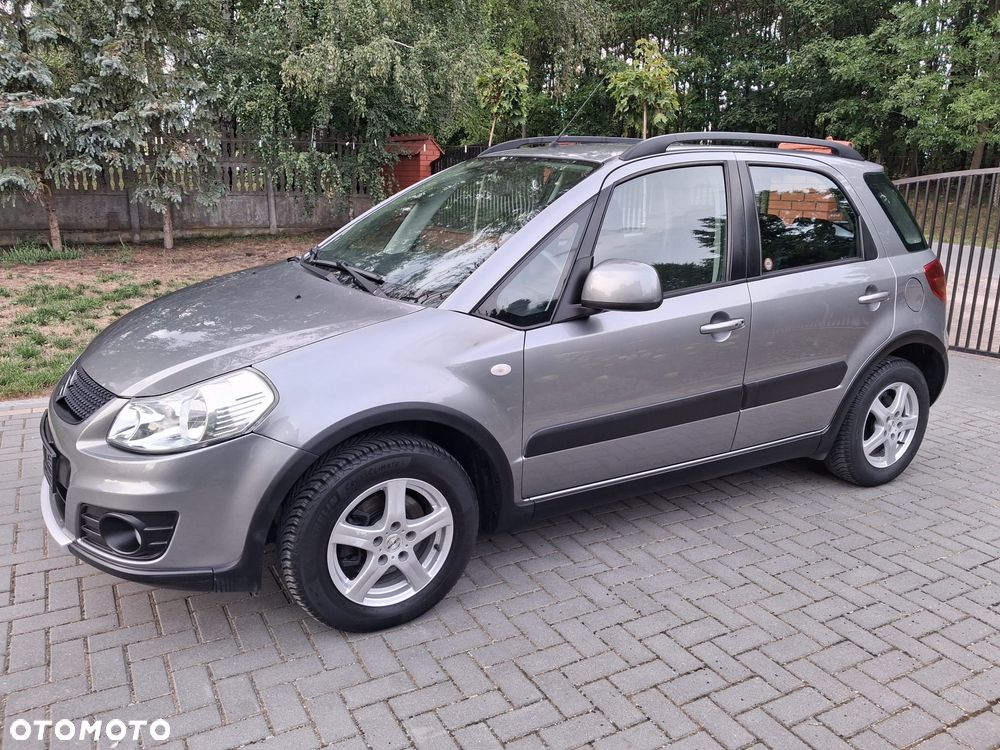 Suzuki SX4 1.6 VVT 4x2 Comfort - 4