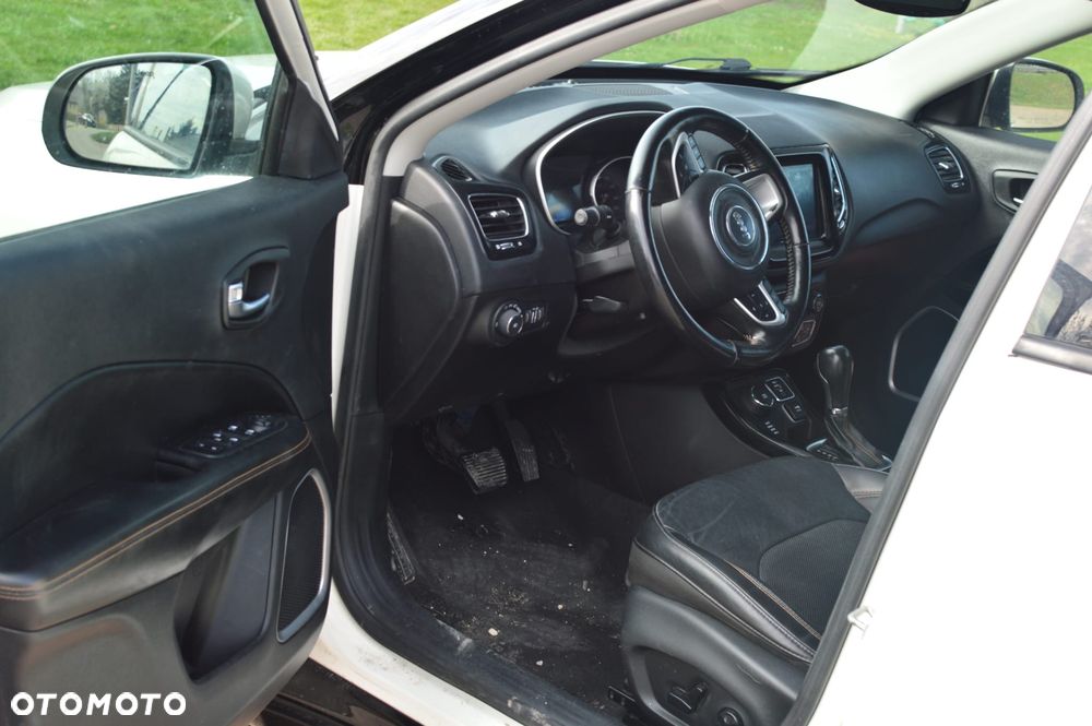 Jeep Compass - 6
