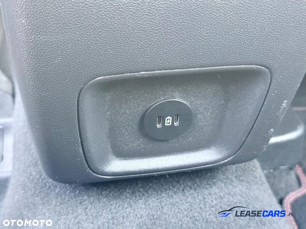 Ford Kuga 2.0 EcoBlue ST-LINE X - 14