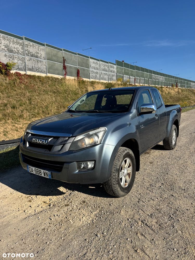 Isuzu D-Max - 15