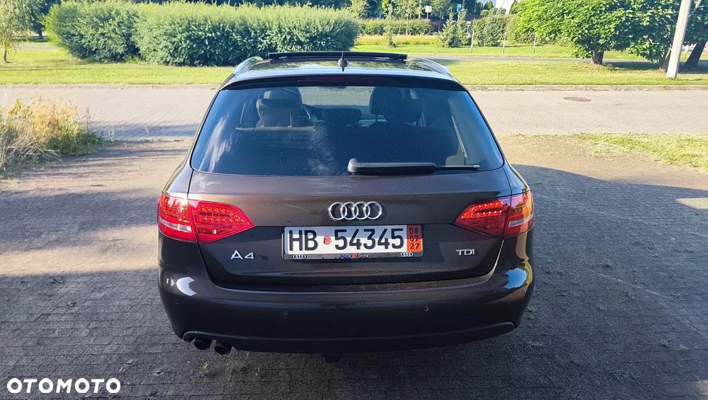 Audi A4 Avant - 21