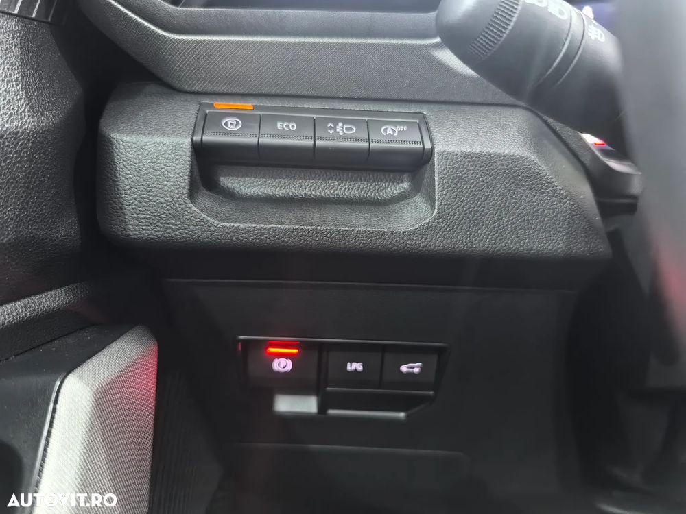 Dacia Bigster TCe 140 4X2 MHEV Extreme - 18