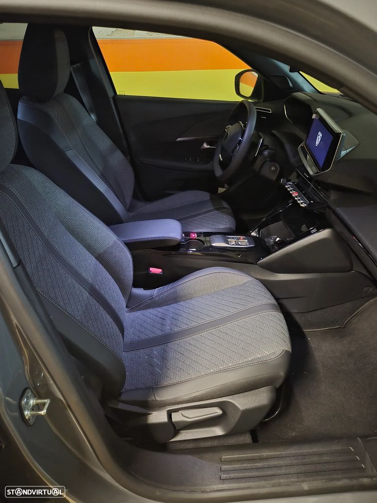 Peugeot 2008 1.2 Hybrid Allure e-DCS6 - 10