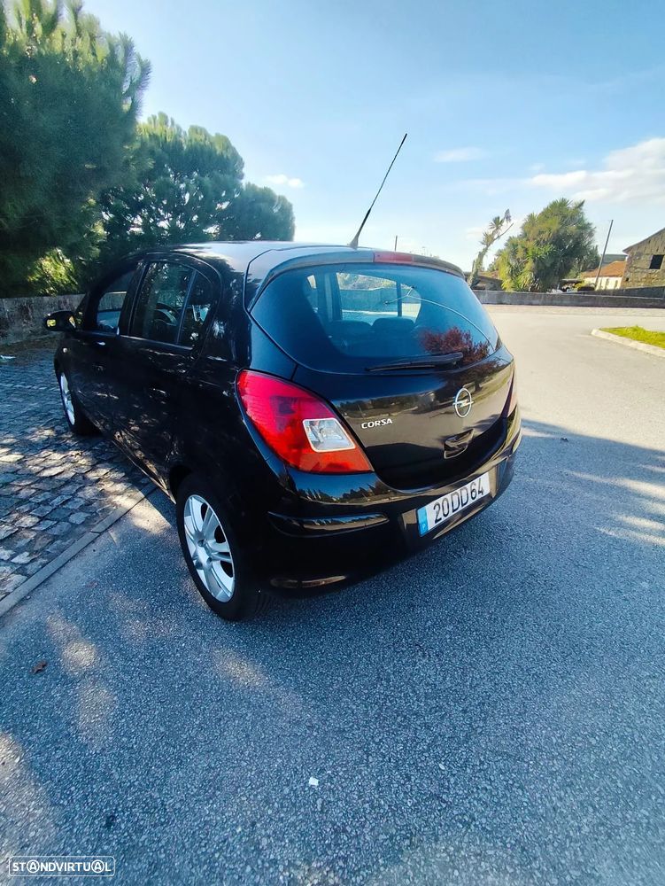 Opel Corsa - 2